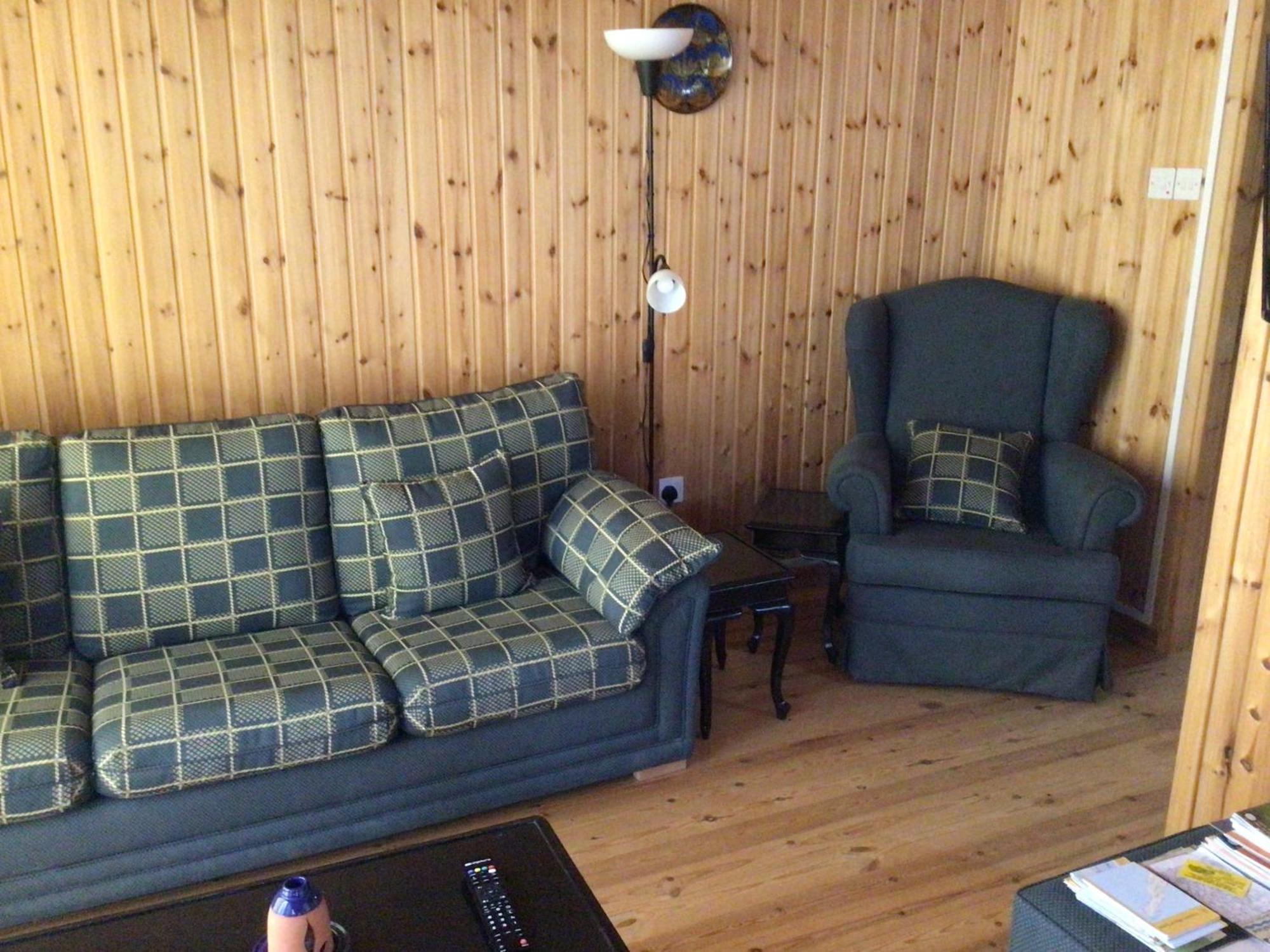 Pervolaris Cottages 2 Goudhi Eksteriør billede